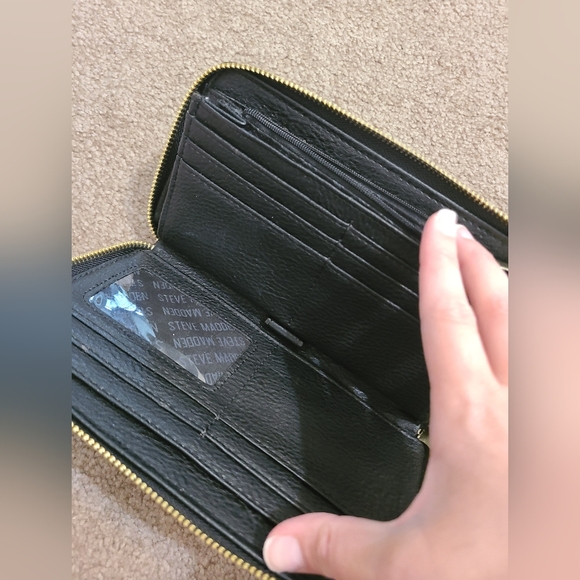 STEVE MADDEN Floral Clutch Wallet Wristlet - Picture 11 of 13